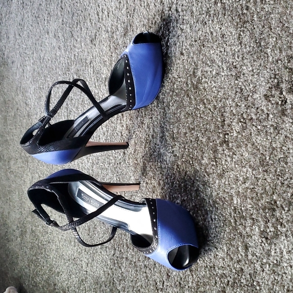 WHBM Blue and black platforms sz 7.5 - Picture 2 of 4